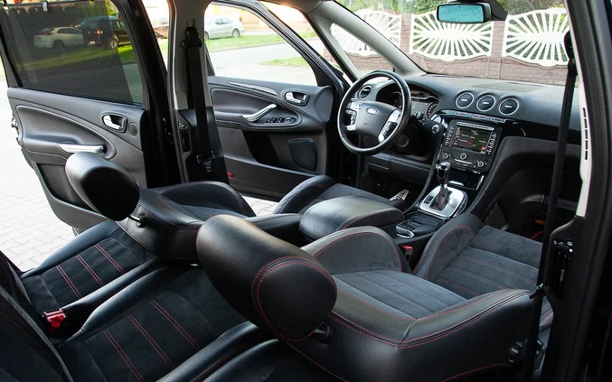 Ford S-Max cena 41900 przebieg: 212000, rok produkcji 2013 z Wyszków małe 742